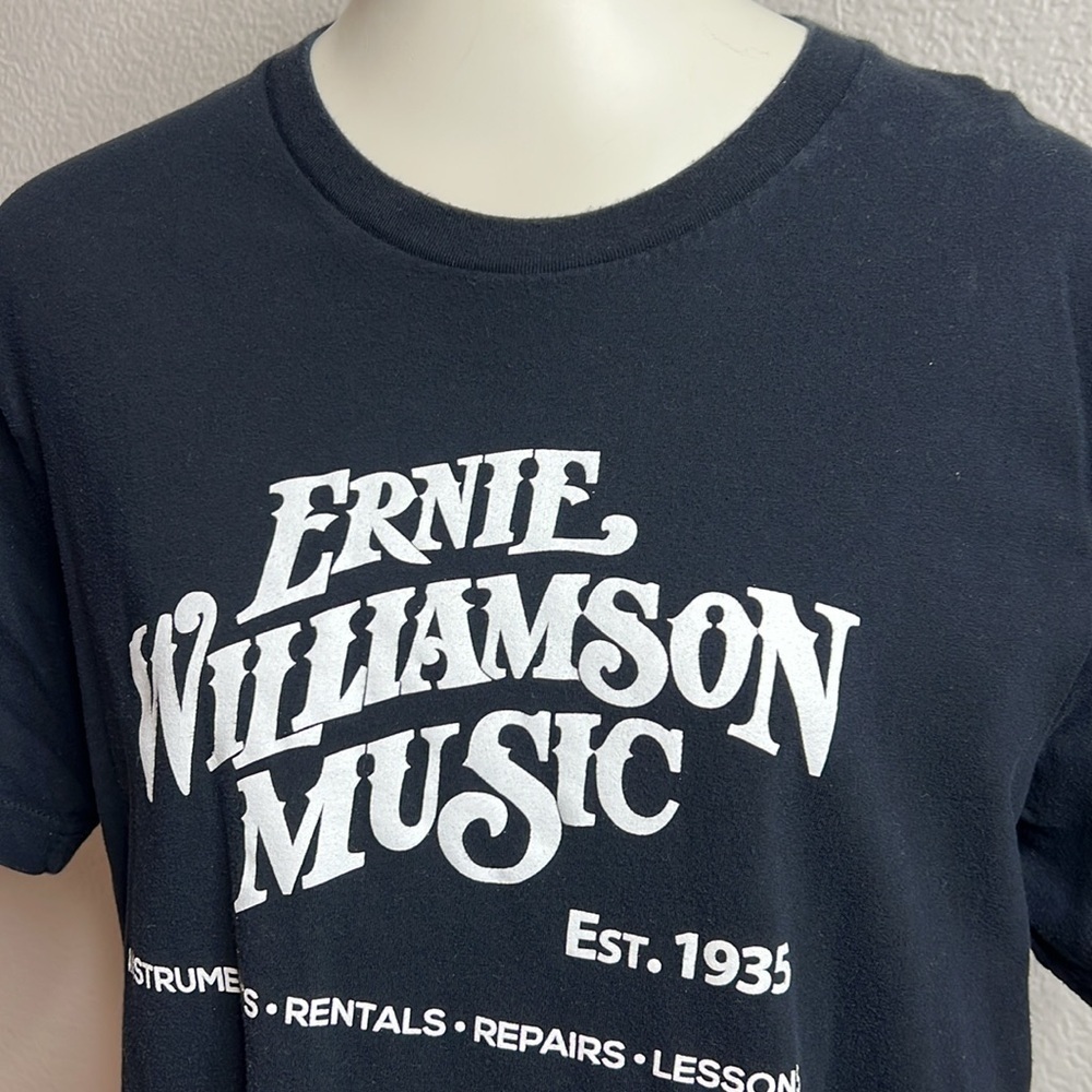 🛍️ 4 for $25 Ernie Williamson Music Black Graphic Tee - Large
